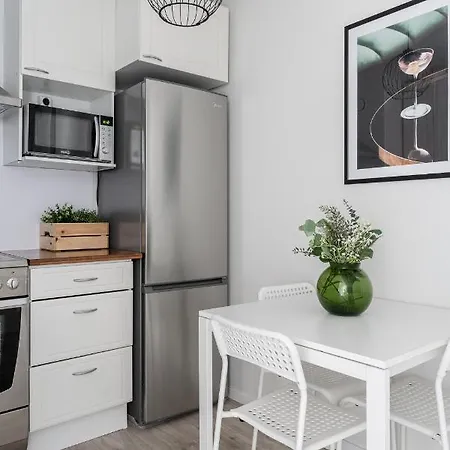 Spacious Downtown With Balcony Next To Restaurants - Hosted By 2ndhomes * タンペレ