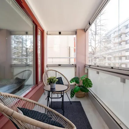 Spacious Downtown With Balcony - Hosts 10 * Tampere