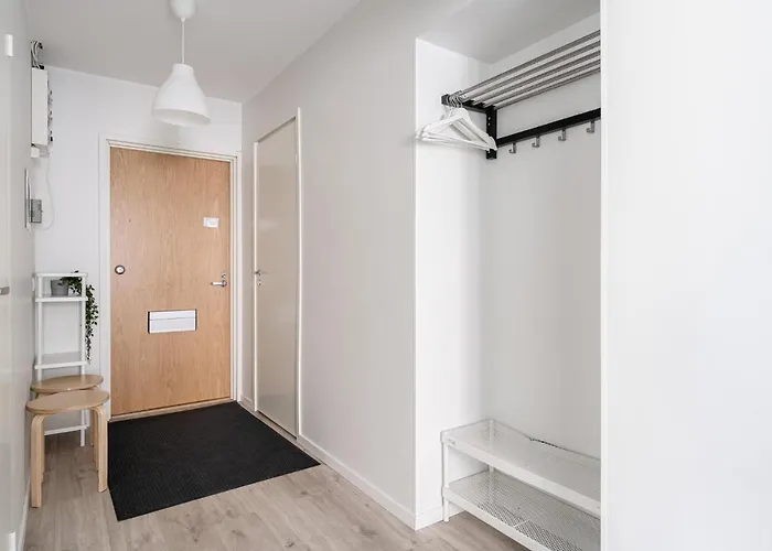 公寓 Spacious Downtown With Balcony Next To Restaurants